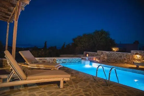 Crystal 4 Chrisi Akti (Paros)